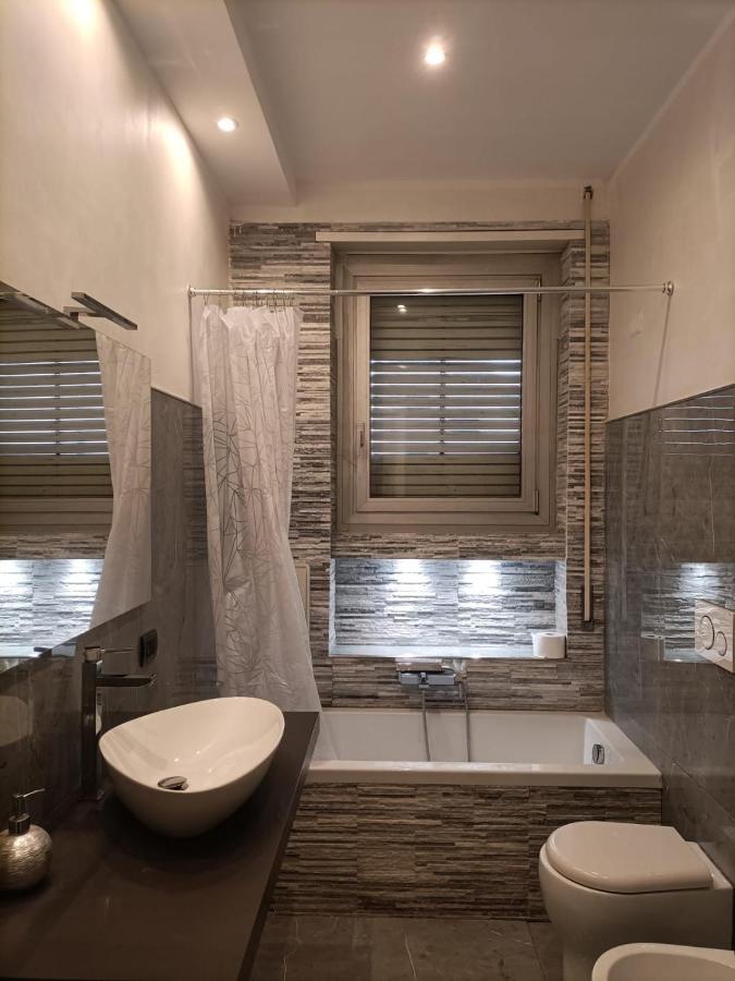 Lagustena Rooms Janov Exteriér fotografie